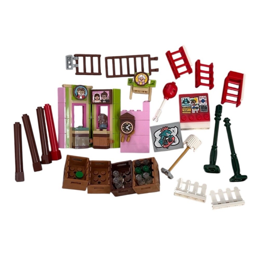 Lego Pink and Green Building Set with Accessories lot decor fence crates
